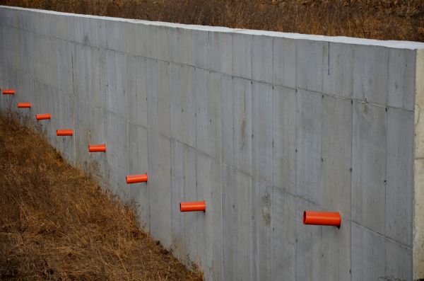 Retaining Wall Drainage in Sun City